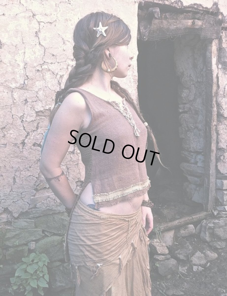 画像2: 残り1枚!!日本より発送♪着心地快適な手紡ぎ・手織りフェアトレードコットン&カディコットンの手染めネイティブトップ*ボヘミアン*ヒッピー*エスニック (2)