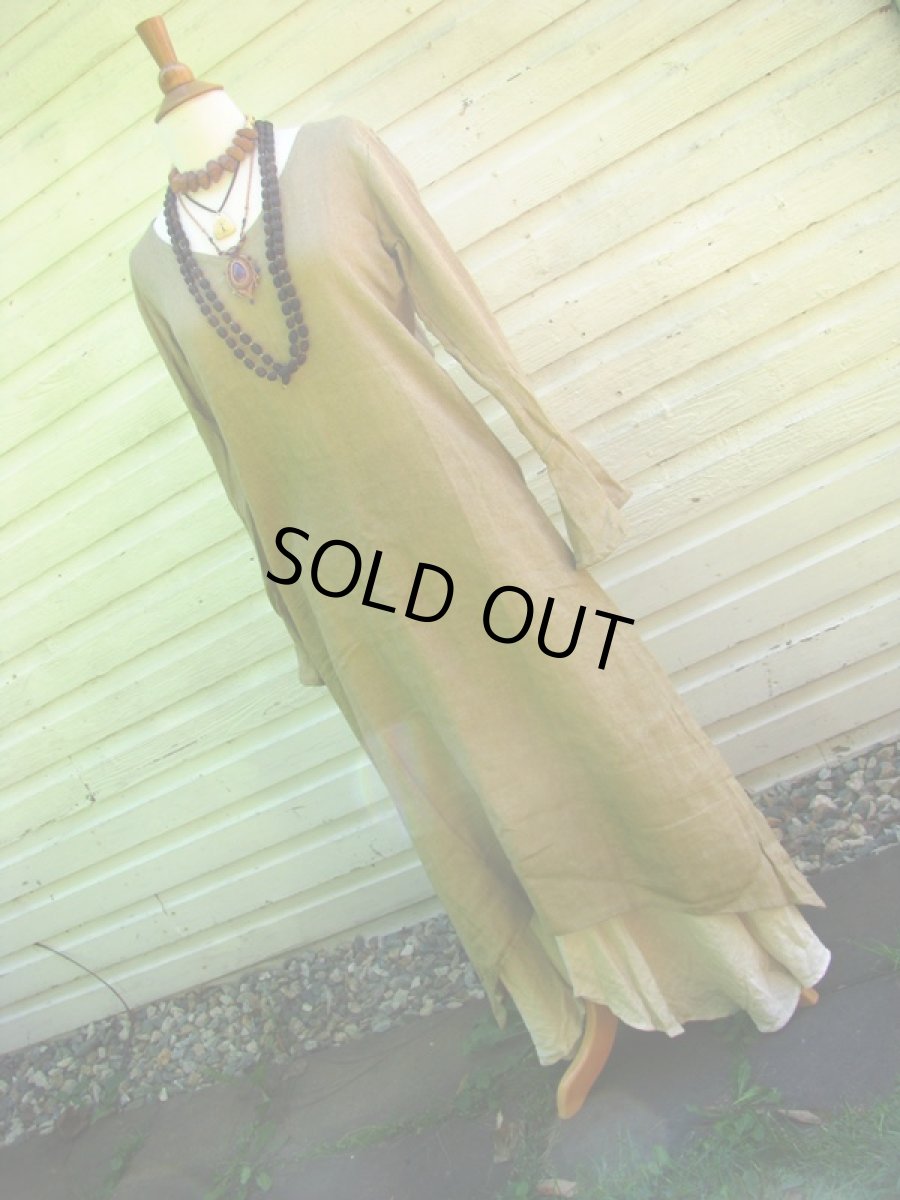 画像4: 地球に優しい手紡ぎ&手織りローシルクのアースカラー草木染め魔女ドレス*ピースシルク/ヴェジタリアンシルク*ヒッピー*旅人*ビーガン (4)