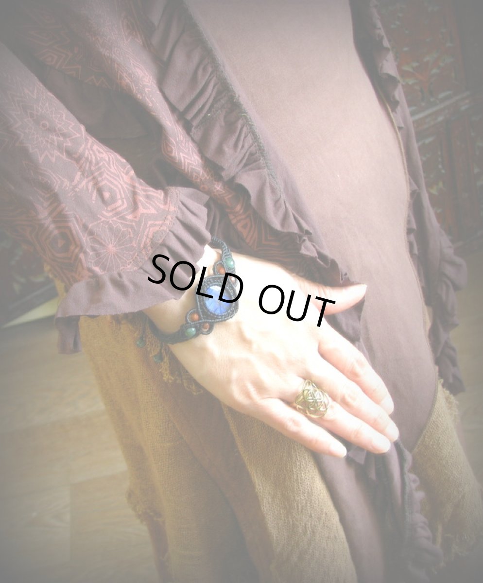 画像4: 日本より発送♪ラブラドライトのマクラメ編みブレスレット*パワーストーン (4)