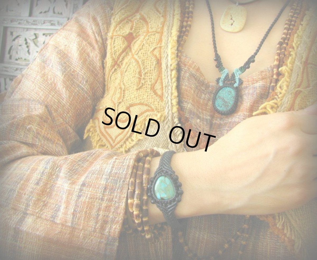 画像4: ターコイズ&ブラックアゲートのマクラメ編みブレスレット*パワーストーン (4)