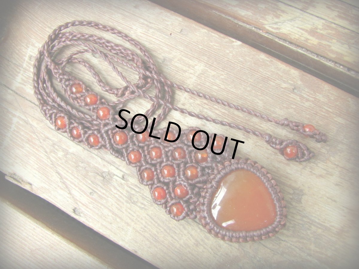 画像3: 日本より発送♪勇気と行動の石カーネリアンのマクラメ編みネックレス*天然石 (3)