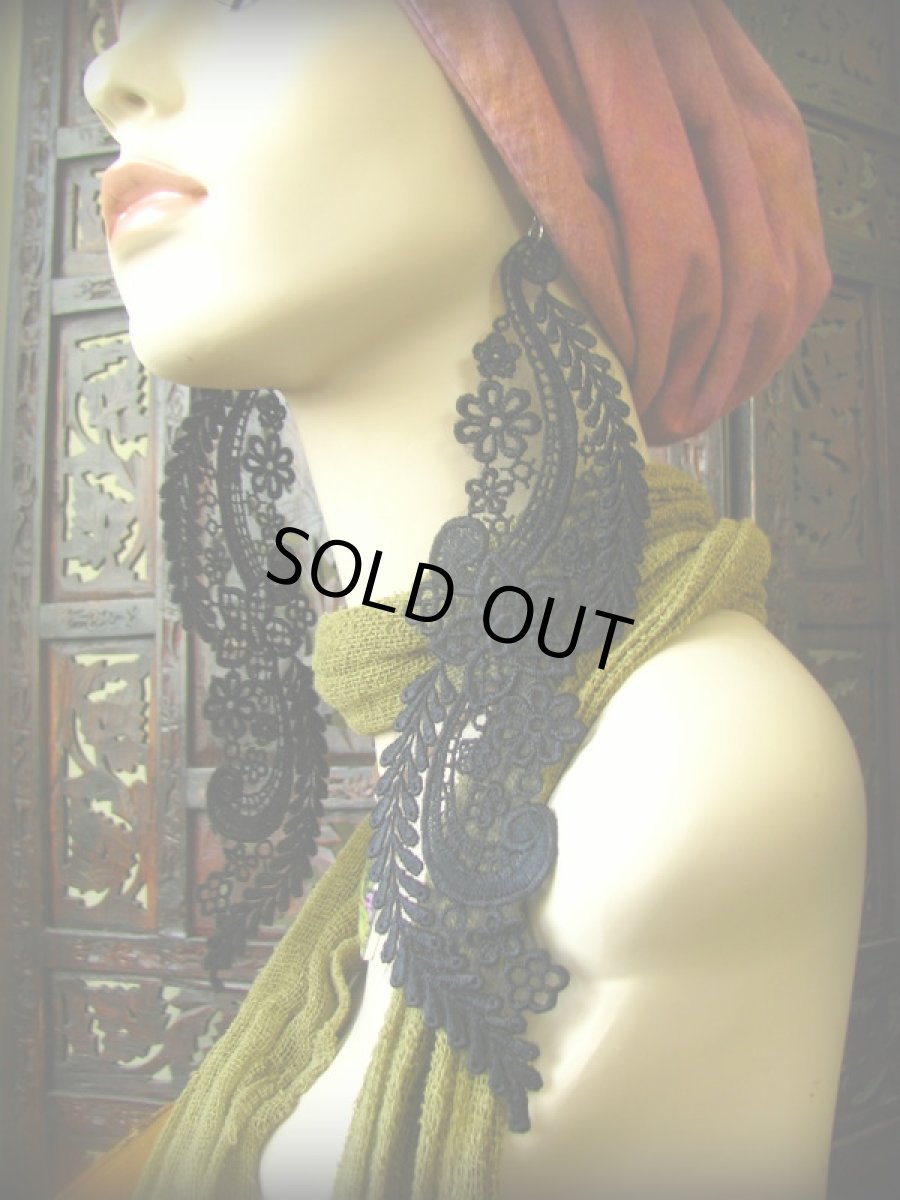 画像4: 1点のみ再入荷★日本より発送♪ダンス衣装などにも♪ビンテージ風レースのロングピアス*トライバル*ベリーダンス*野外フェス (4)