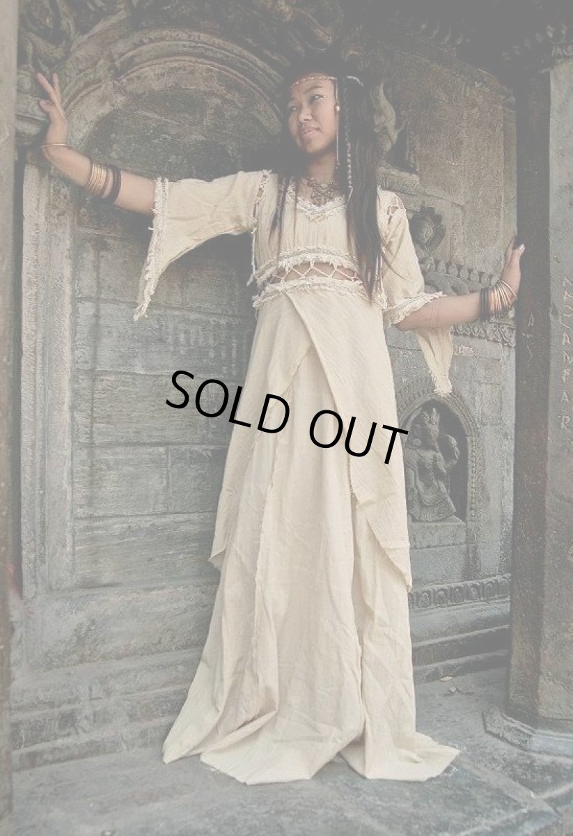 画像2: 再入荷★中世プリンセス風ナチュラルヒッピーロングドレス*ハロウィン衣装・ステージ衣装・野外フェス・ウエディングドレス・パーティーにも♪ (2)