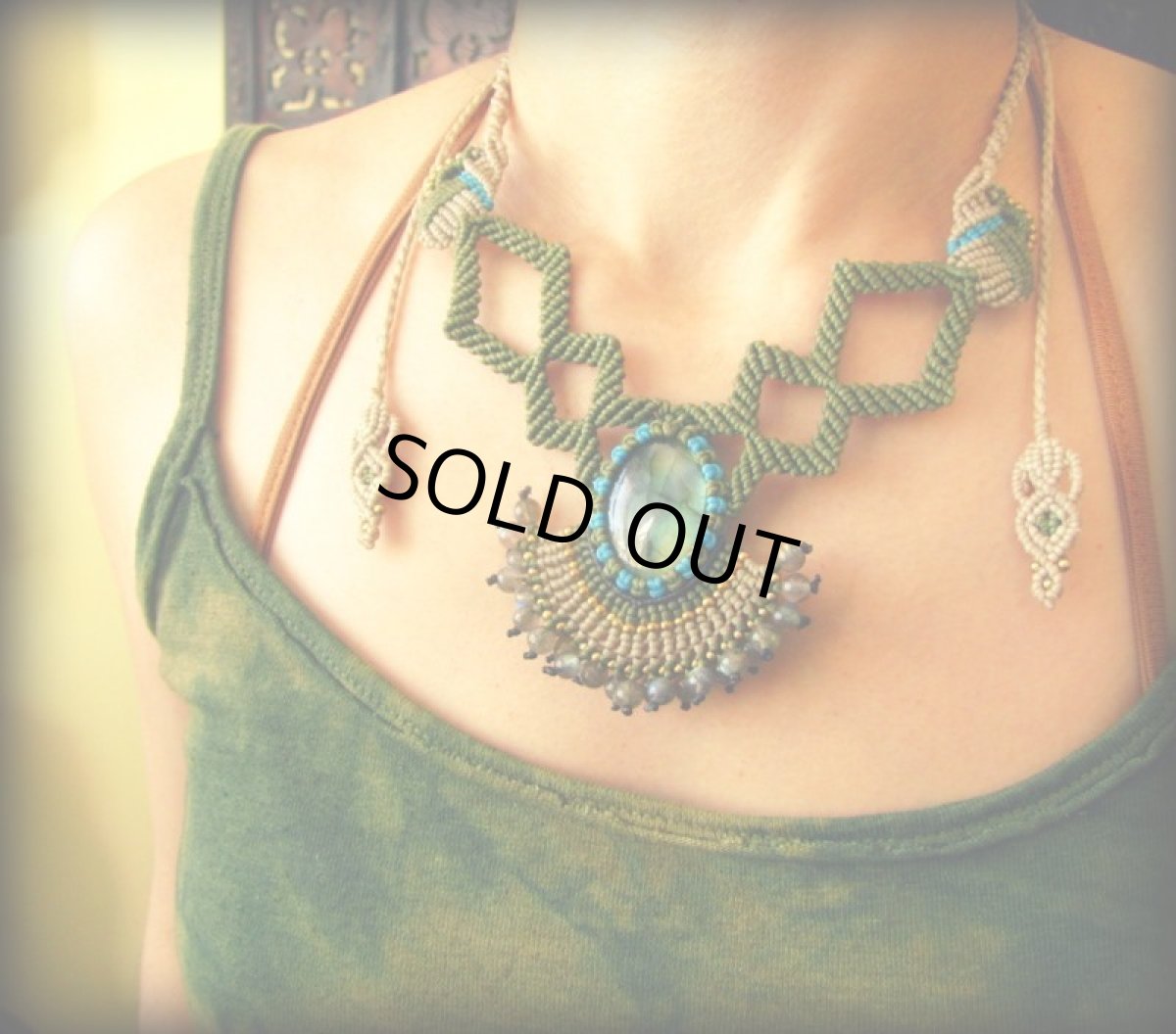 画像11: 上質カナダ産ラブラドライトのクレオパトラネックレス*手編みハンドメイド*マクラメ*天然石 (11)