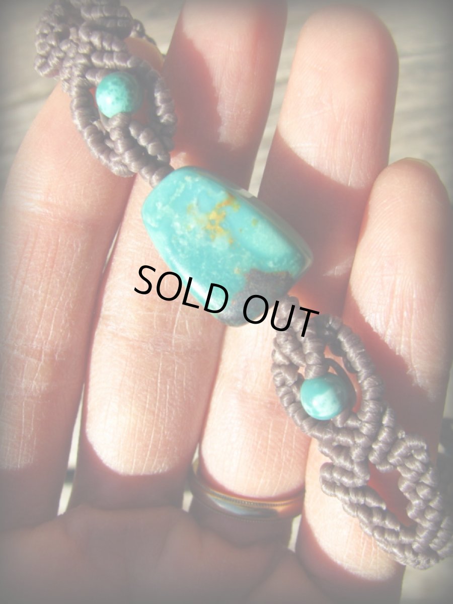 画像8: ナチュラル大粒ターコイズのマクラメ編みブレスレット*パワーストーン*ハンドメイド (8)