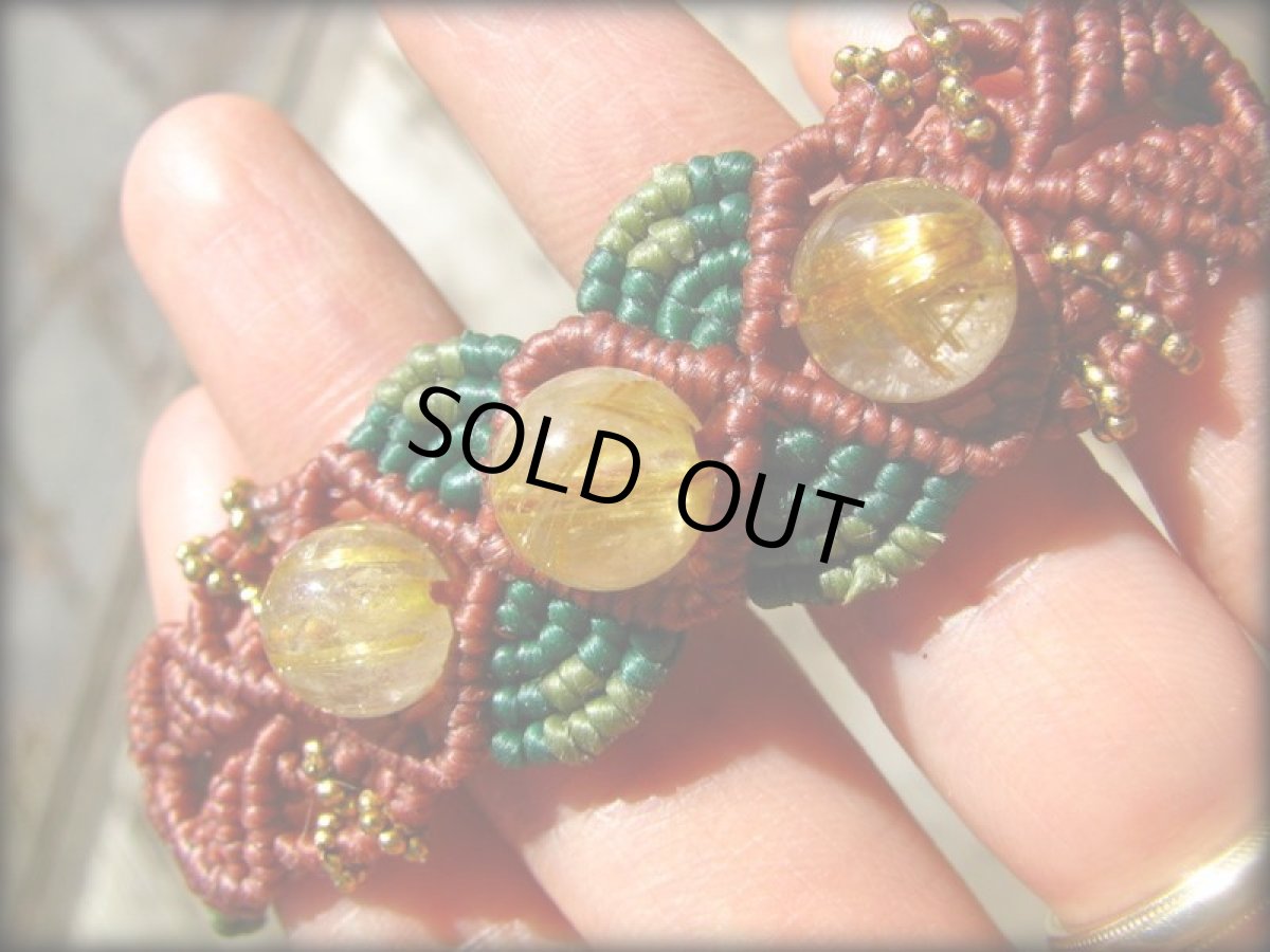 画像16: 1点物★大粒タイチンルチル/ゴールドルチルのマクラメ編みブレスレット/バングル*ゴールデンルチルクォーツ*パワーストーン天然石 (16)