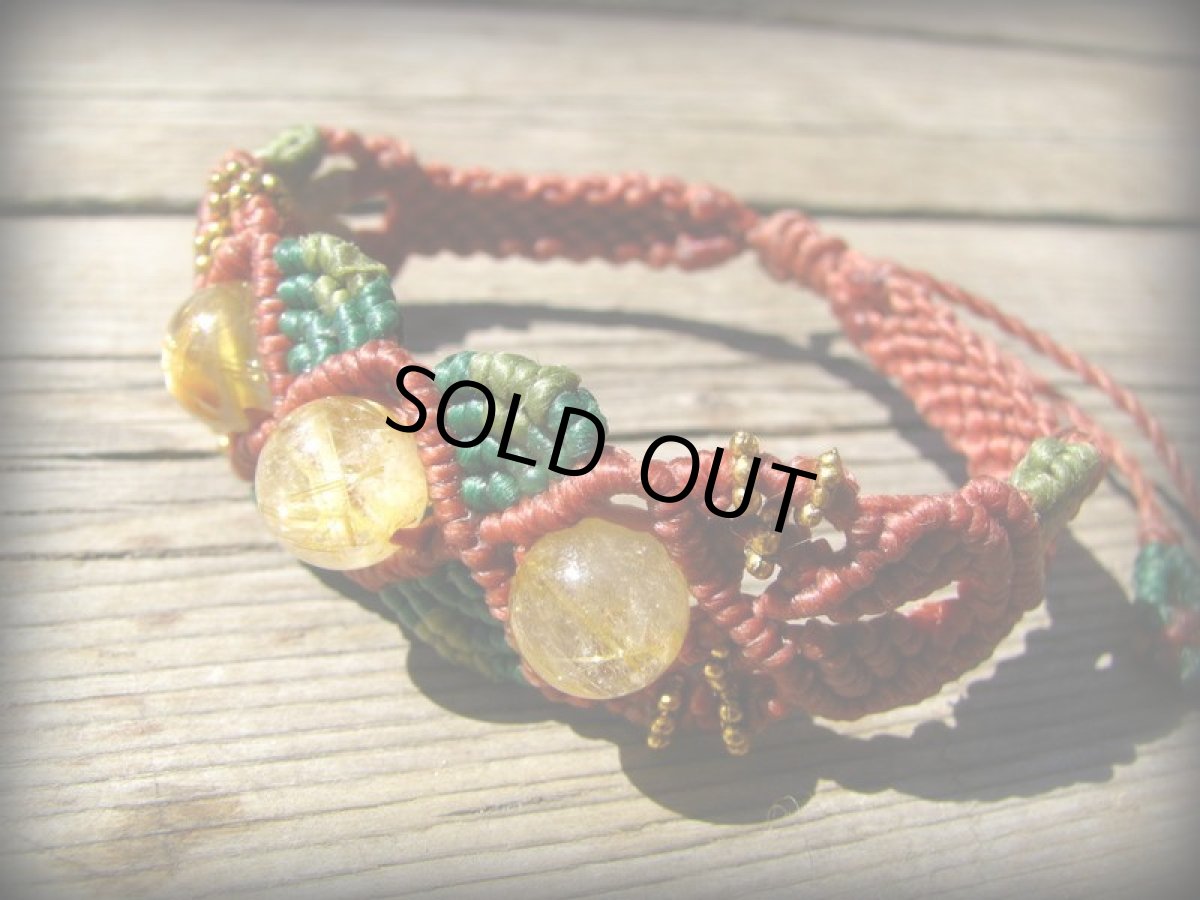 画像12: 1点物★大粒タイチンルチル/ゴールドルチルのマクラメ編みブレスレット/バングル*ゴールデンルチルクォーツ*パワーストーン天然石 (12)