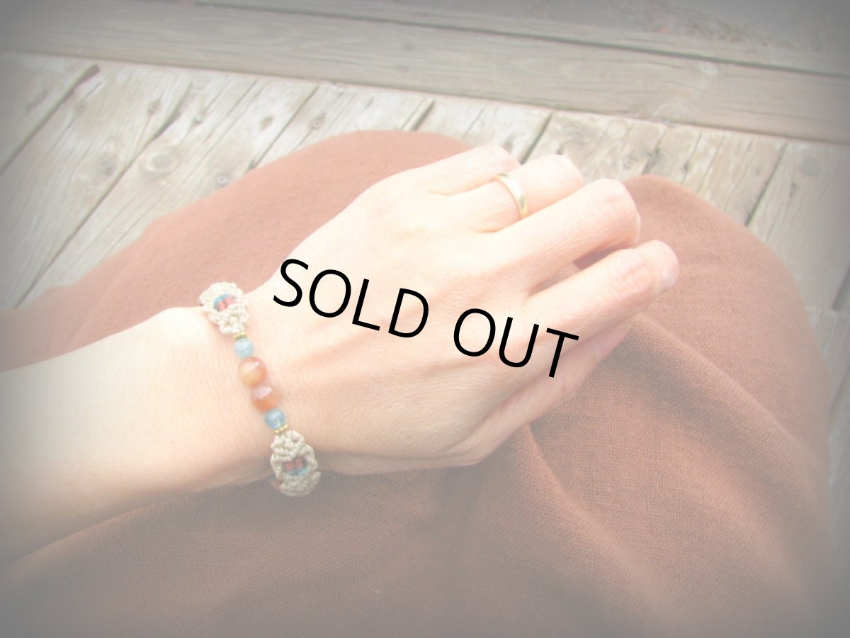 画像13: オレンジムーンストーン&アクアマリンのシンプルマクラメ編みブレスレット*パワーストーン*ハンドメイド (13)