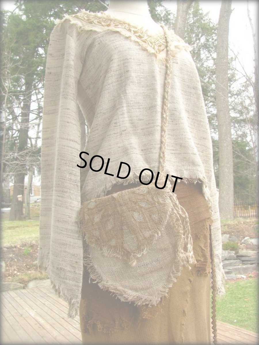 画像7: 1点のみ再入荷☆ヒップバッグにもなる地球に優しい手紡ぎ・手織りヘンプ&ローシルクのhandmade妖精バッグ/ウエストバック/ピクシーバック (7)