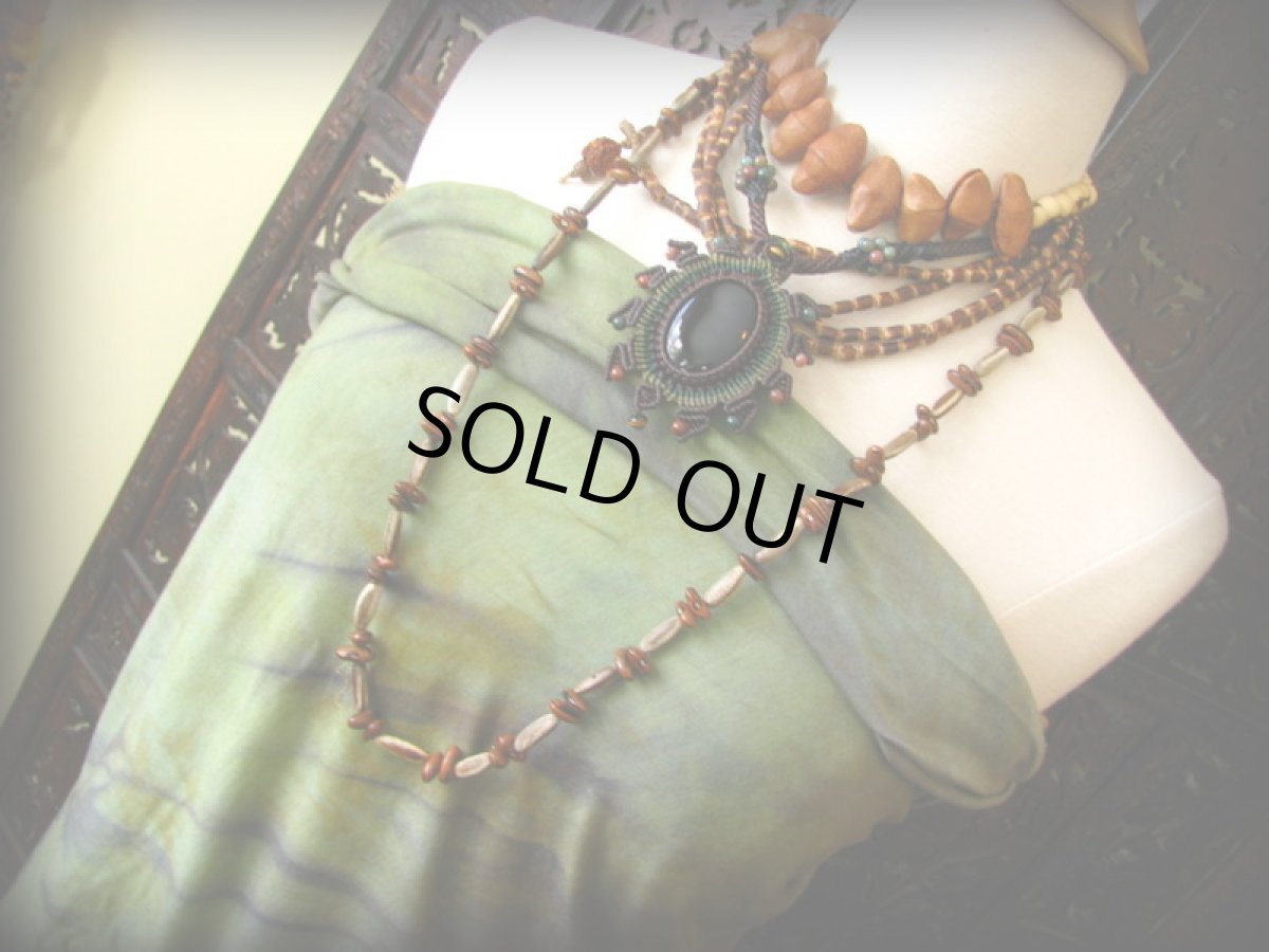 画像8: 日本より発送♪カナダ製★1点物♪地球に優しい天然植物繊維モダール素材の手染めスヌード/インフィニティスカーフ (8)