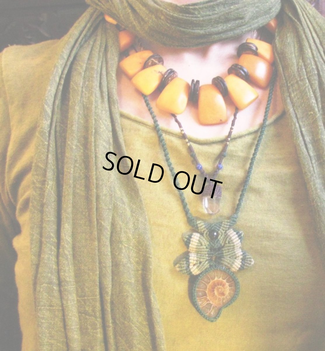 画像7: ログインで３０％OFF♪ 葉っぱデザイン♪ １点物　アンモナイト化石ネックレス　ハンドメイド天然石アクセサリー (7)