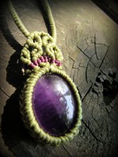画像1: 大ぶり上質アメジストのペンダント/ネックレス*紫水晶*アメシスト*マクラメ*天然石 (1)