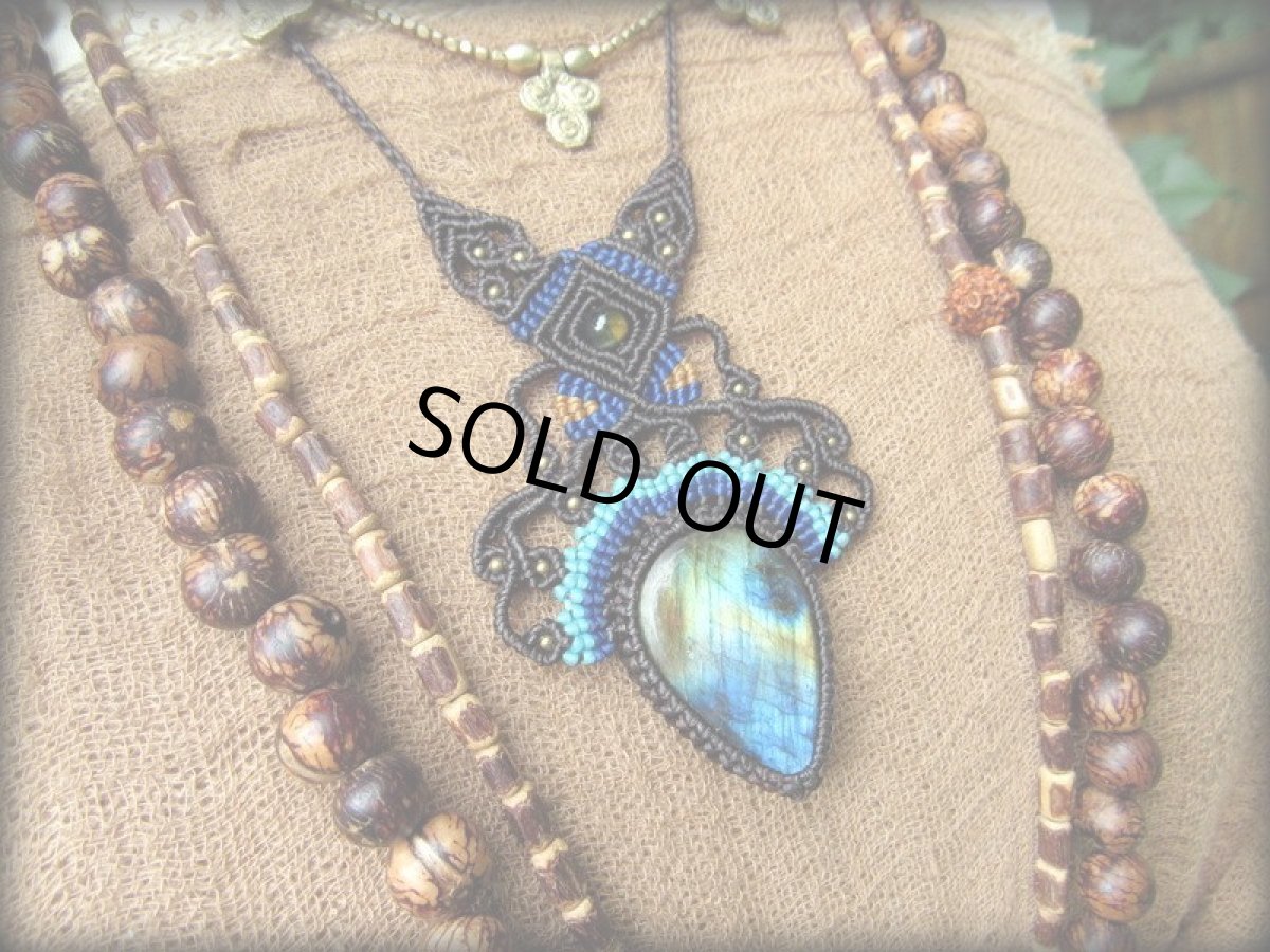 画像10: 1点物☆大ぶり虹色ラブラドライトのデザインネックレス*マクラメ*天然石*パワーストーン (10)