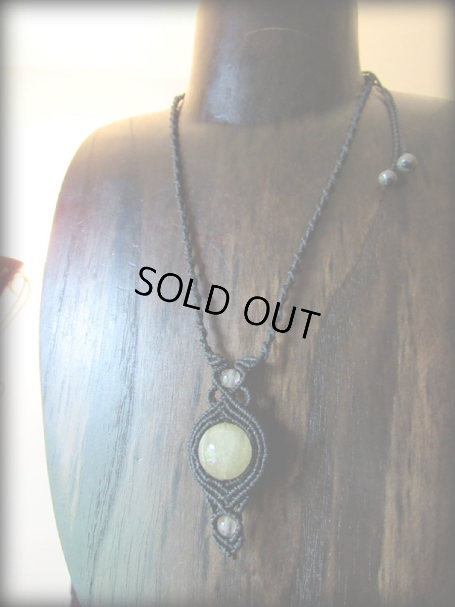 画像8: 仕事運・勝負運アップの石★ゴールドルチルのマクラメ編みネックレス*ゴールデンルチルクォーツ*天然石*パワーストーン*マクラメ (8)