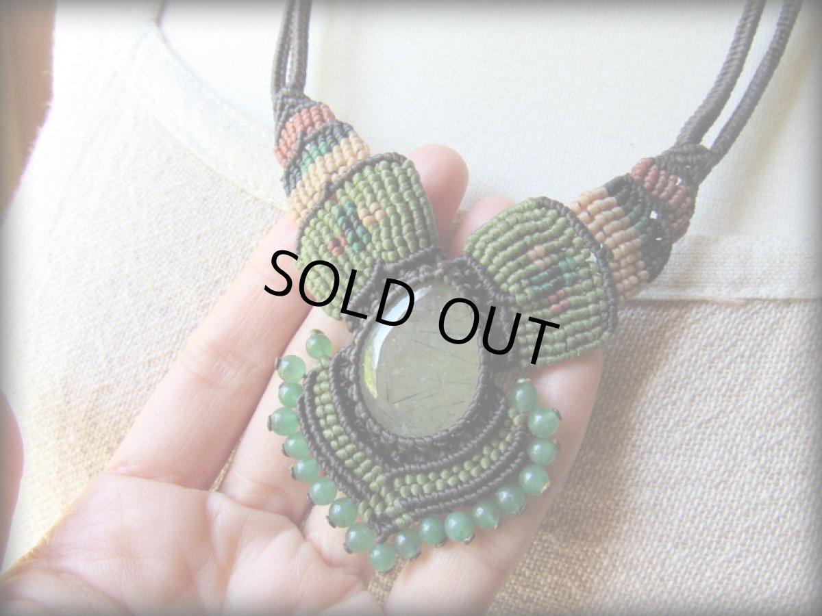 画像10: 癒しの天然石プレナイトのハンドメイド手編みネックレス/チョーカー*天然石*パワーストーン*マクラメ (10)