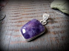 画像9: インスピレーションを高めるアメジストのペンダントトップ*紫水晶パワーストーン天然石 (9)