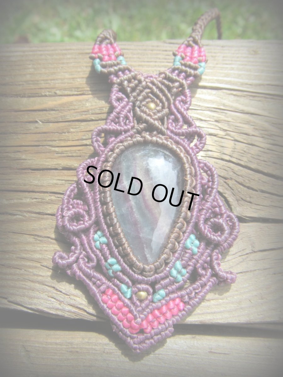 画像10: 1点もの★自由な発想を導くレインボーフローライト蛍石★デザインネックレス★マクラメ★受験お守り★天然石パワーストーン (10)