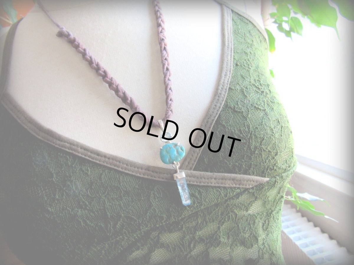 画像12: 1点もの★アリゾナ産スリーピングビューティー ターコイズ&アクアオーラ&ブルートパーズ★シルバー銀ペンダントトップ★スターリングシルバー★水晶クリスタル (12)