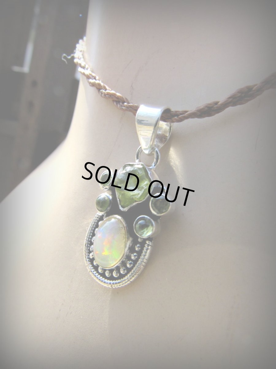 画像8: 1点物★エチオピア産オパール&ペリドット原石★スターリングシルバー★シルバー925★ペンダントトップ★パワーストーン (8)