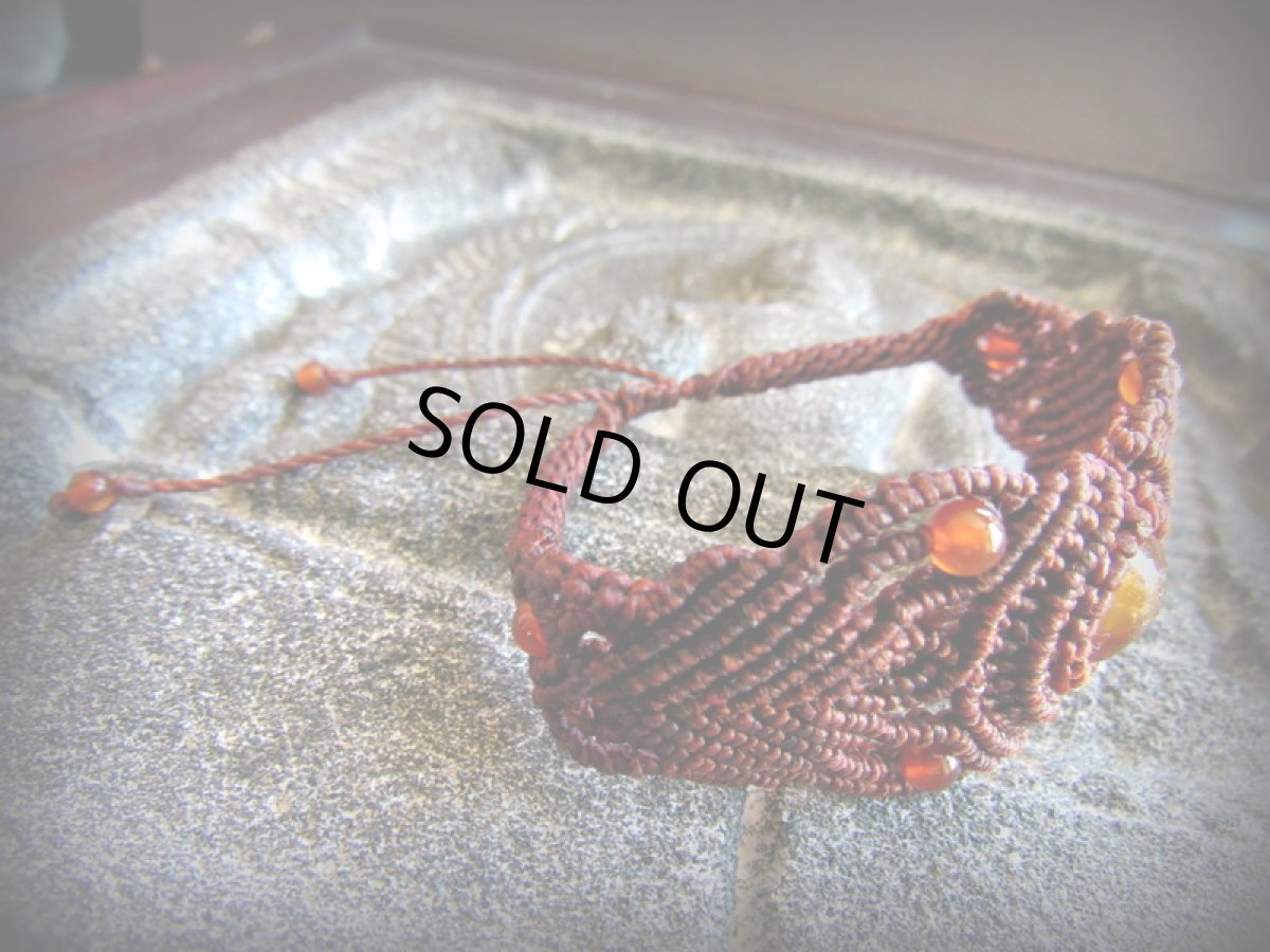 画像6: 【病の回避・健康・長寿のお守り】バルト海産アンバー 天然コハク原石＆カーネリアン★ブレスレット/バングル★琥珀コハク★マクラメ★トライバル★パワーストーン★コハク (6)