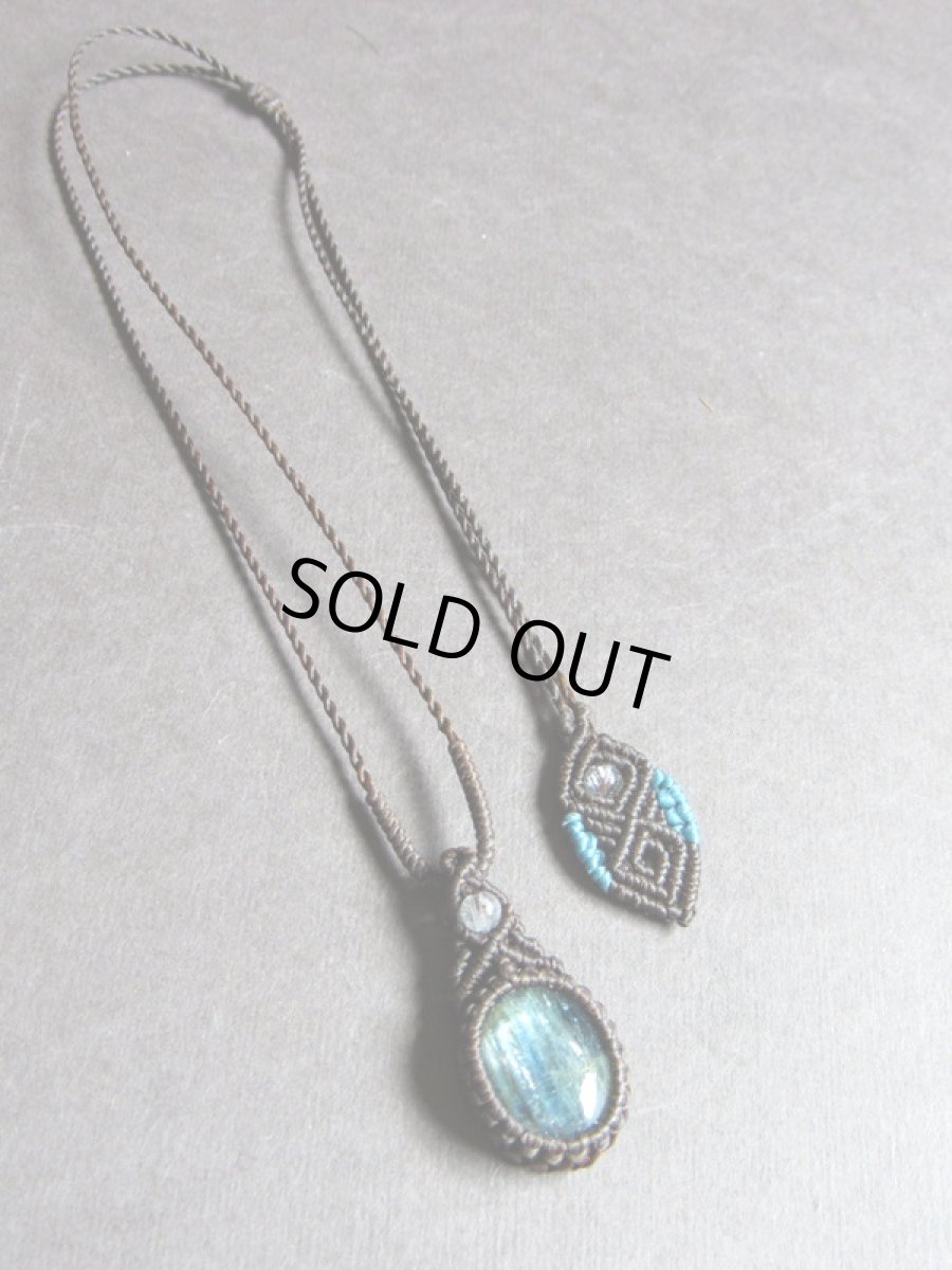 画像7: 1点物★ブラジル産カイヤナイト&水晶★マクラメ★ペンダント/ネックレス★藍晶石★ハンドメイド*天然石パワーストーン (7)