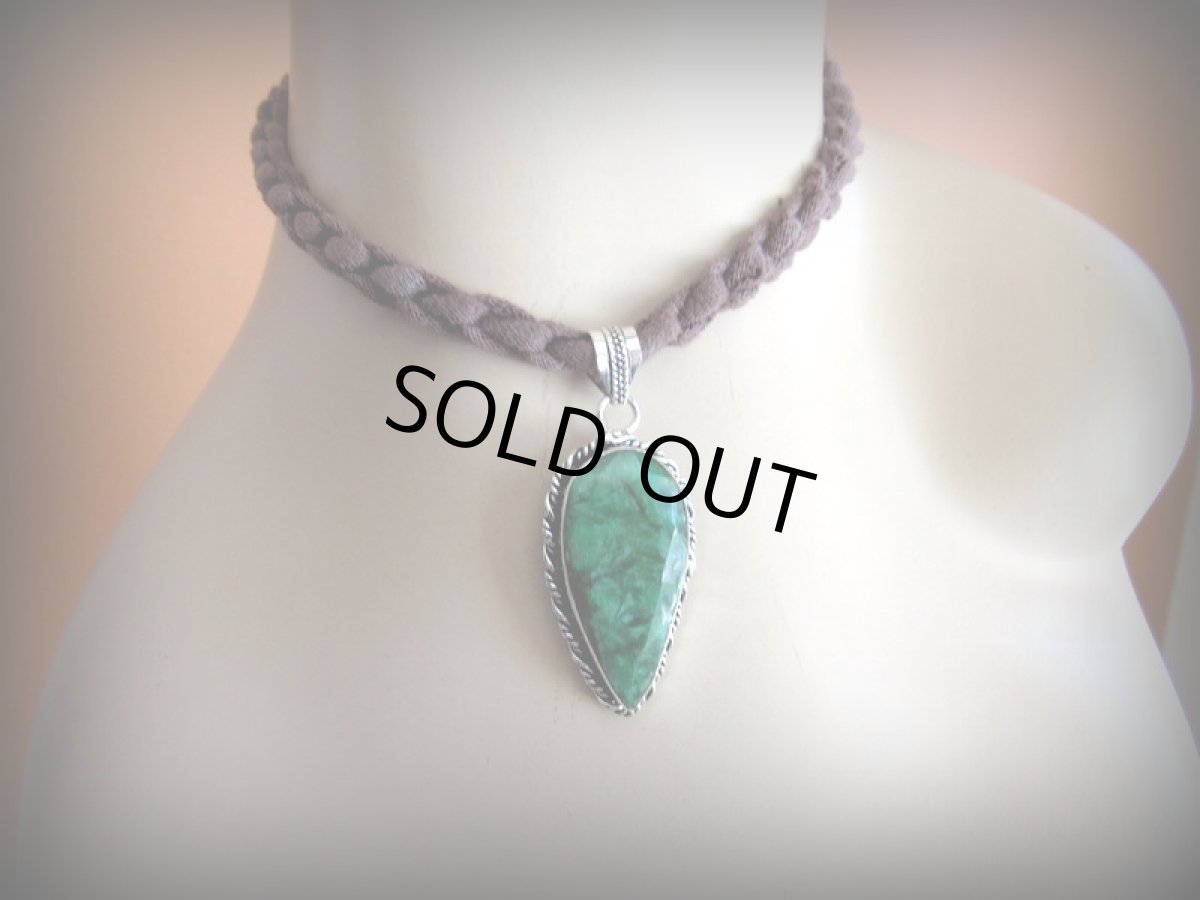 画像6: キラキラカット入り*大ぶりコロンビア産 天然エメラルド ペンダントトップ*シルバー (6)