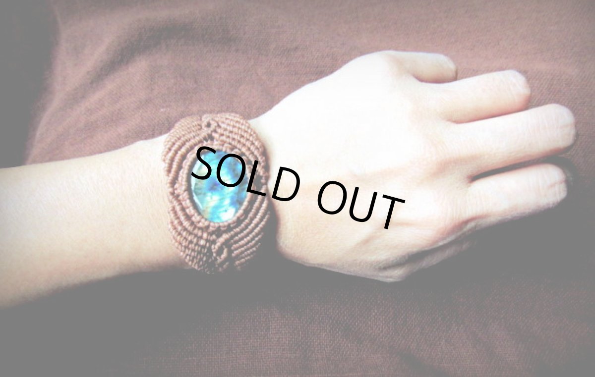 画像4: 神秘的シラー上質オーロラ色ラブラドライト天然石ブレスレット/バングル*マクラメ*パワーストーン (4)