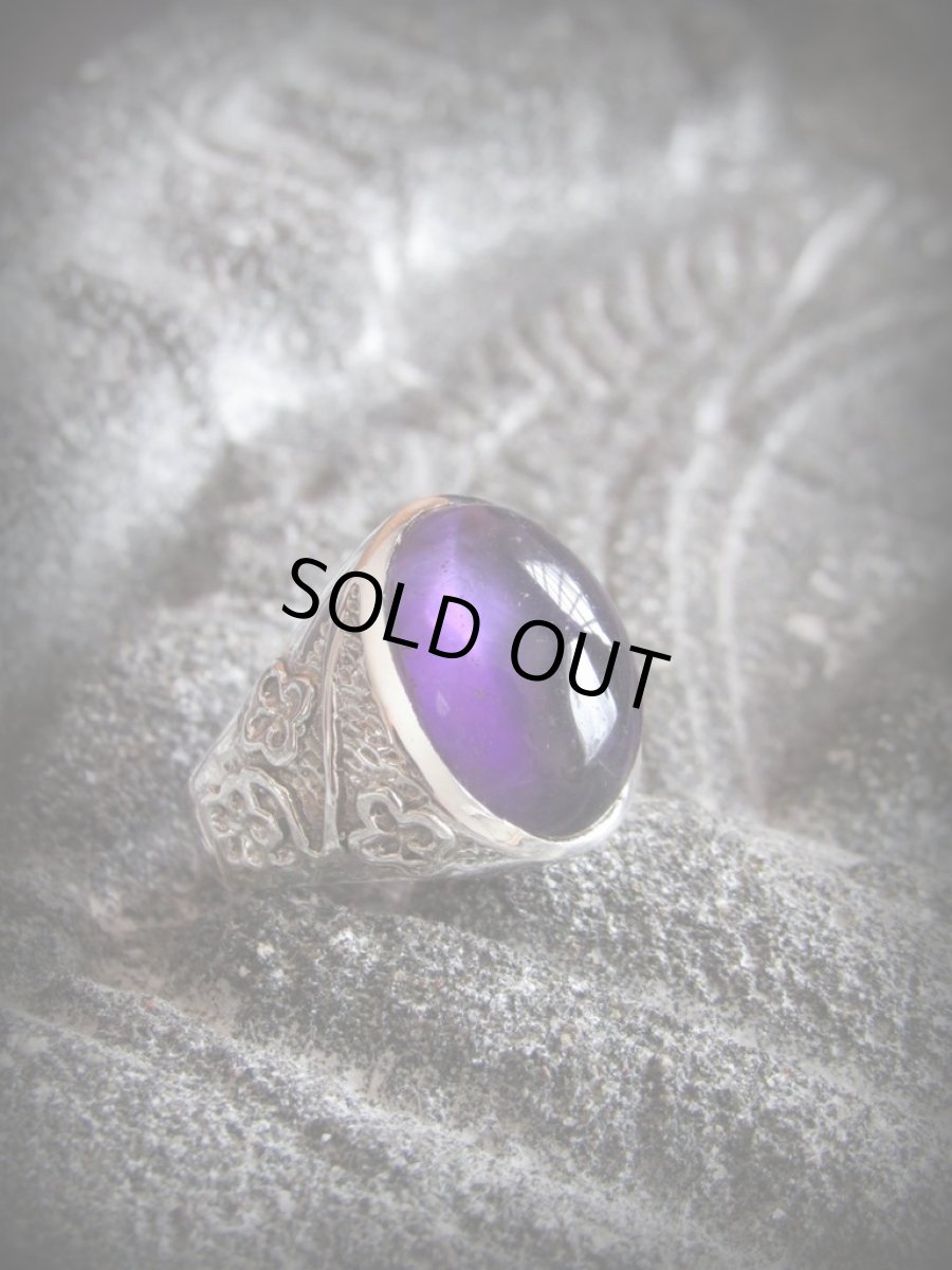 画像8: 1点物 大ぶり上質アメジスト リング／指輪ビンテージ　アンティーク　デザイン ★14号★オーバルカボション　スターリングシルバー★シルバー925 (8)