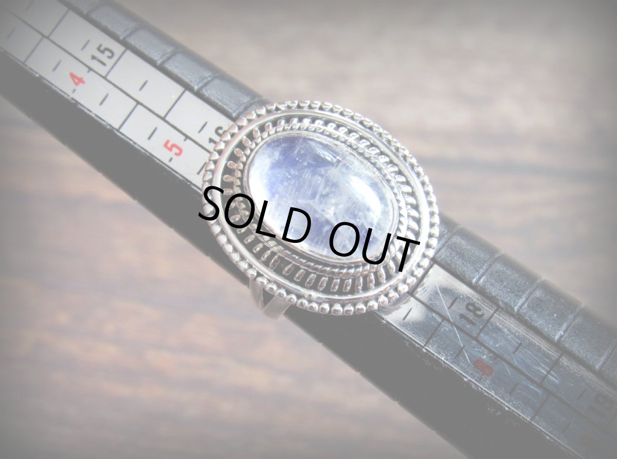 画像4: 大ぶりブルームーンストーン★シルバーリング★指輪12号★天然石パワーストーン (4)