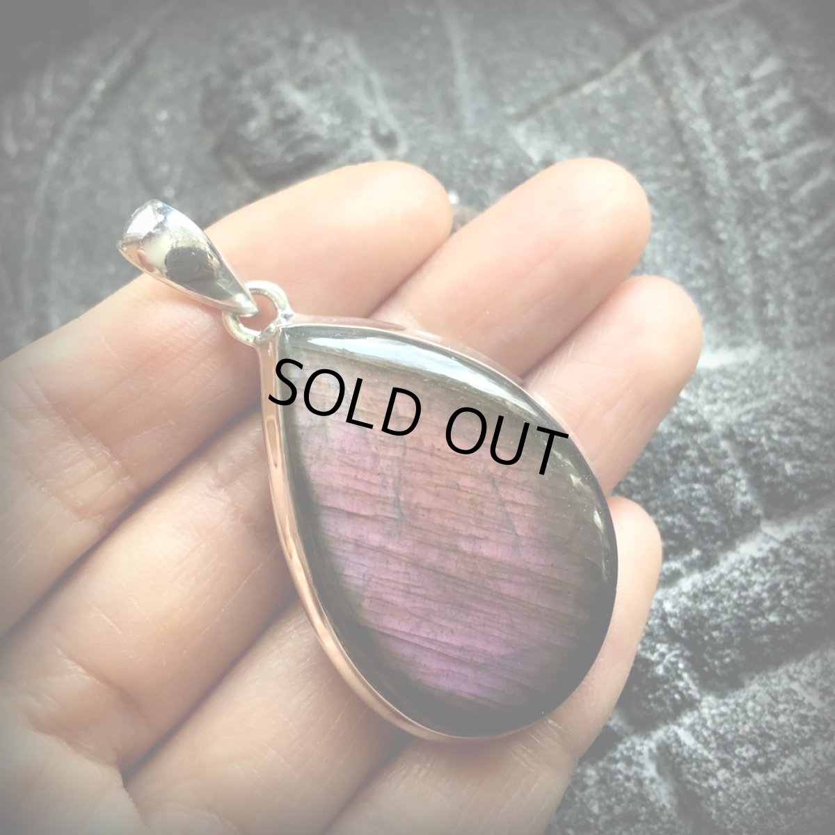 画像11: 珍しいピンク・パープル・マゼンタ色 ラブラドライト　ペンダントトップ★シルバー925★スターリングシルバー★天然石パワーストーン (11)