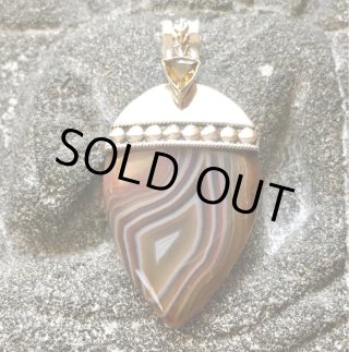 新商品掲載は、9／5(木) 22：00😙 ◯<EGGｰIN>カンテラオパール