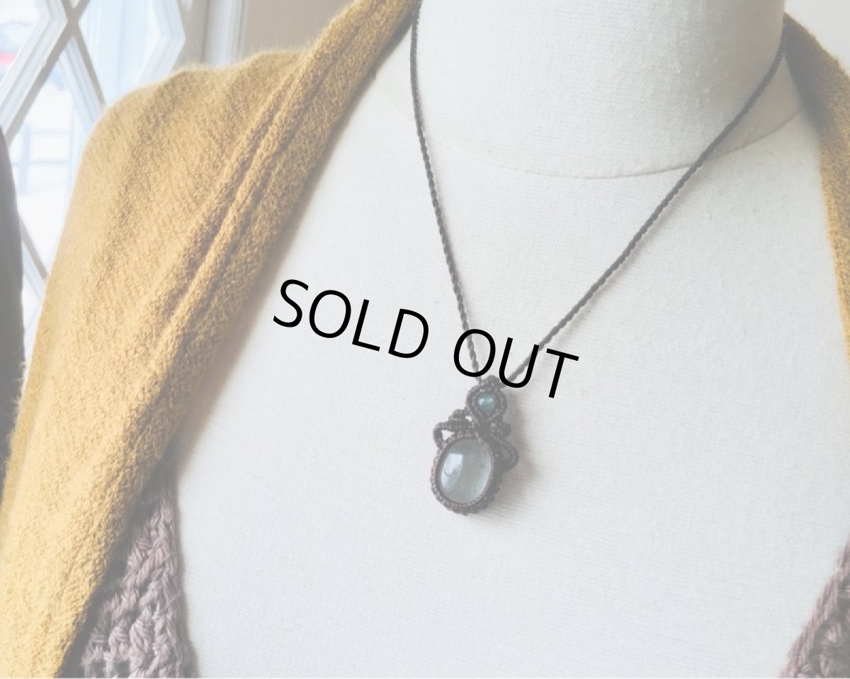 画像9: 高品質　天然アクアマリン　ペンダント*天然石*パワーストーン*マクラメ*ハンドメイド１点物アクセサリー (9)