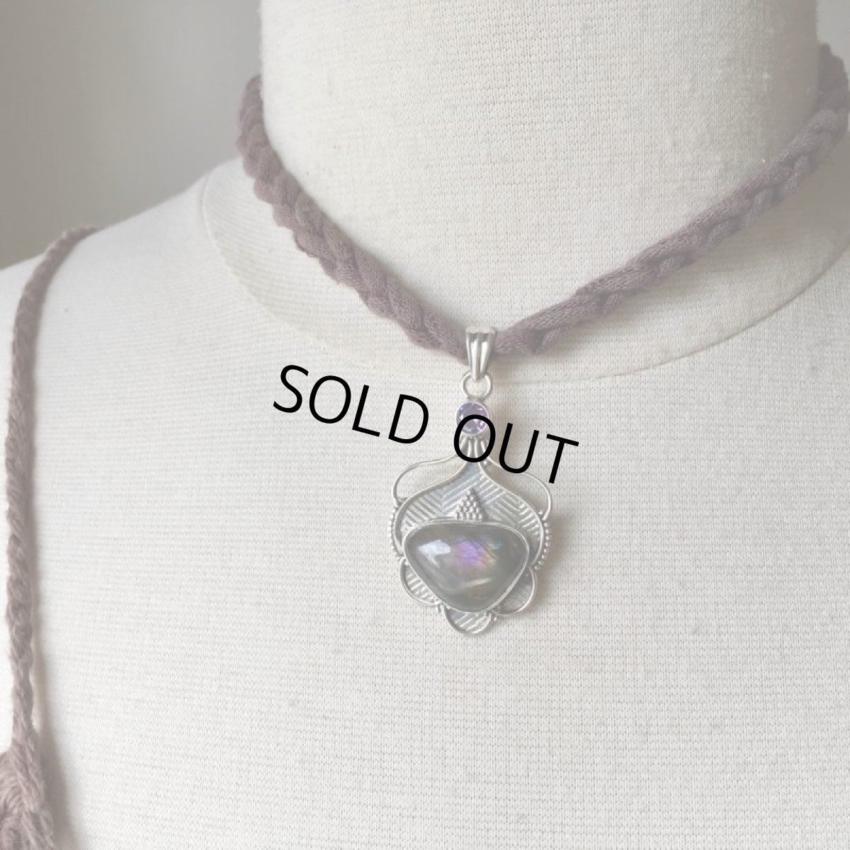 画像12: 1点物　レア希少 パープル・ピンク 高品質ラブラドライト&宝石質アメジスト ペンダントトップ★スターリングシルバー★天然石パワーストーン★エスニックデザイン (12)