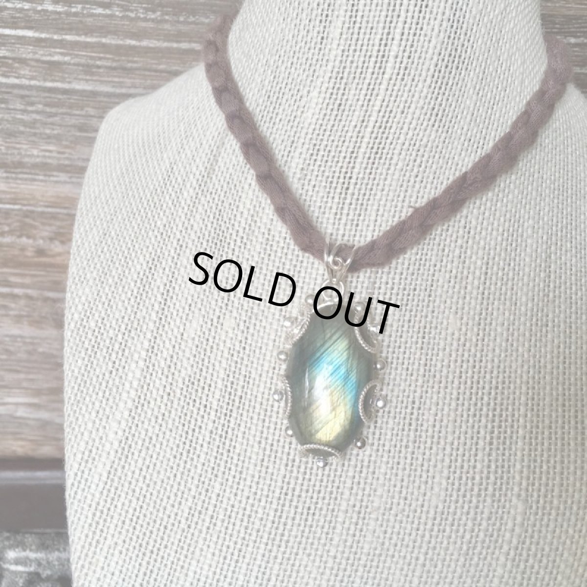 画像12: 1点物★神秘的ブルー・グリーン・ゴールド　上質大ぶりラブラドライト ペンダントトップ★天然石パワーストーン　アクセサリー (12)