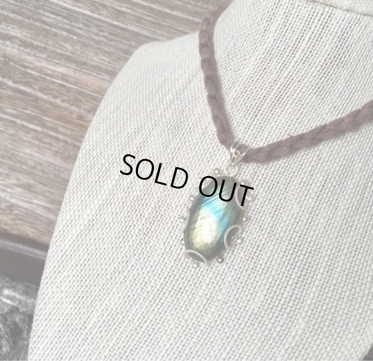 画像13: 1点物★神秘的ブルー・グリーン・ゴールド　上質大ぶりラブラドライト ペンダントトップ★天然石パワーストーン　アクセサリー (13)