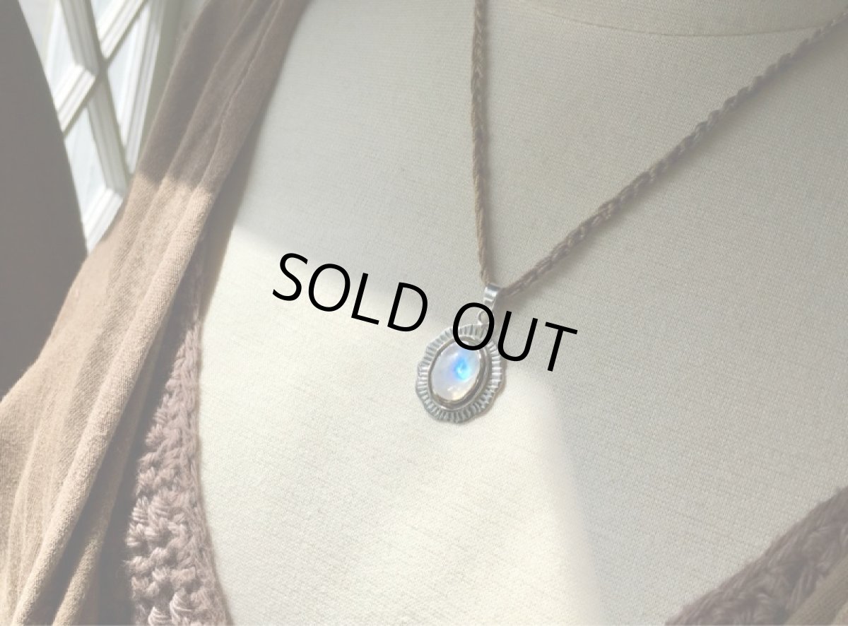 画像18: 1点物　高品質ブルームーンストーン　ペンダントトップ★天然石パワーストーン (18)