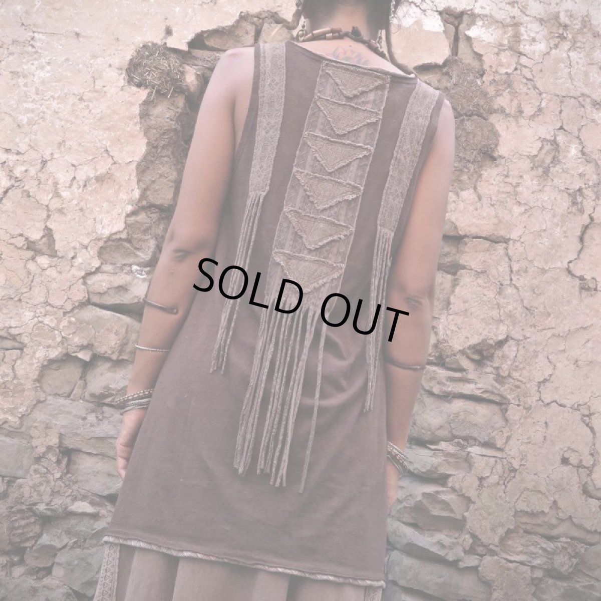 画像2: 売り切れサイズ再入荷♪ 柔らかオーガニックヘンプコットン チュニック★バイキング装飾模様＋ネイティブアメリカンスタイル★エコ・スローファッション★無農薬 (2)