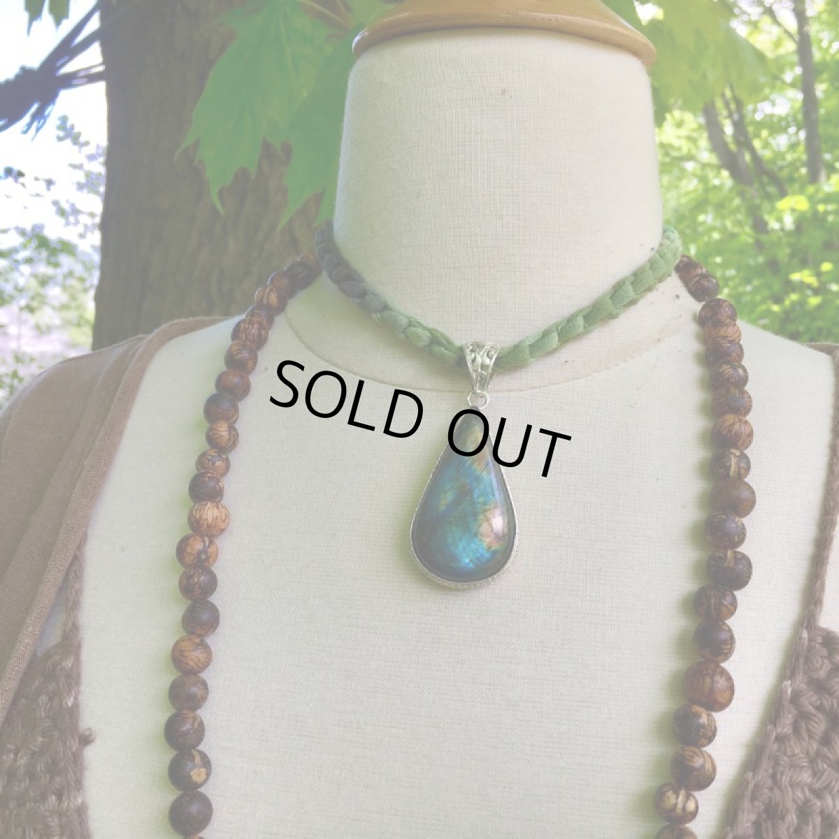 画像16: 1点物ラブラドライト ペンダント★神秘的ブルー・オレンジ・ゴールドの閃光★大ぶりビッグサイズ (16)