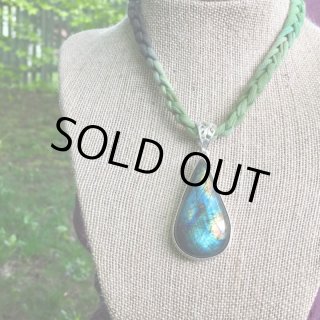 ★特選一石★エピドート入り♢【オーストラリア産♢天然プレナイトさざれ】❤️ 41UERxPWr-L.jpg