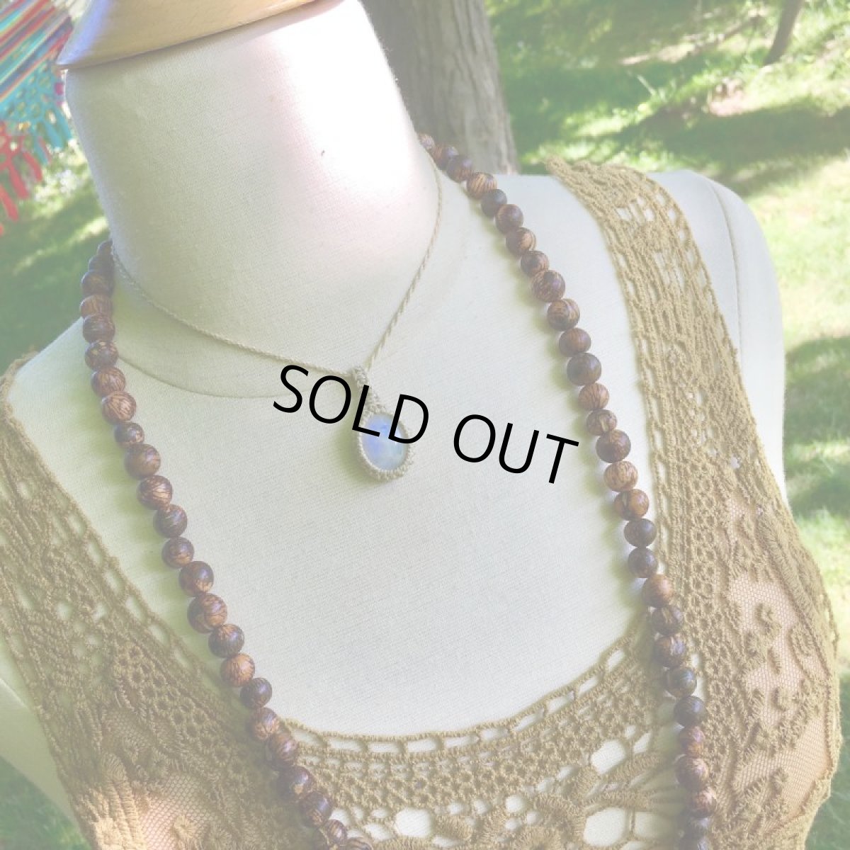 画像8: 1点物ハイクオリティ　ブルームーンストーン　ペンダント★シンプルネックレス★マクラメ石留め石包み★ハンドメイド★天然石パワーストーン (8)