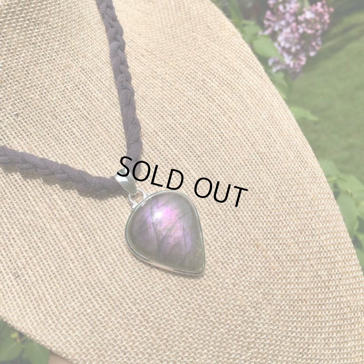 画像9: 大ぶりレア1点物ピンク〜パープル　高品質ラブラドライト　ペンダントトップ (9)