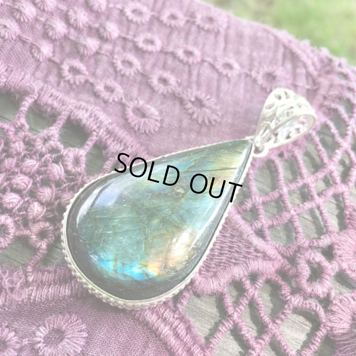 画像10: 1点物ラブラドライト ペンダント★神秘的ブルー・オレンジ・ゴールドの閃光★大ぶりビッグサイズ (10)