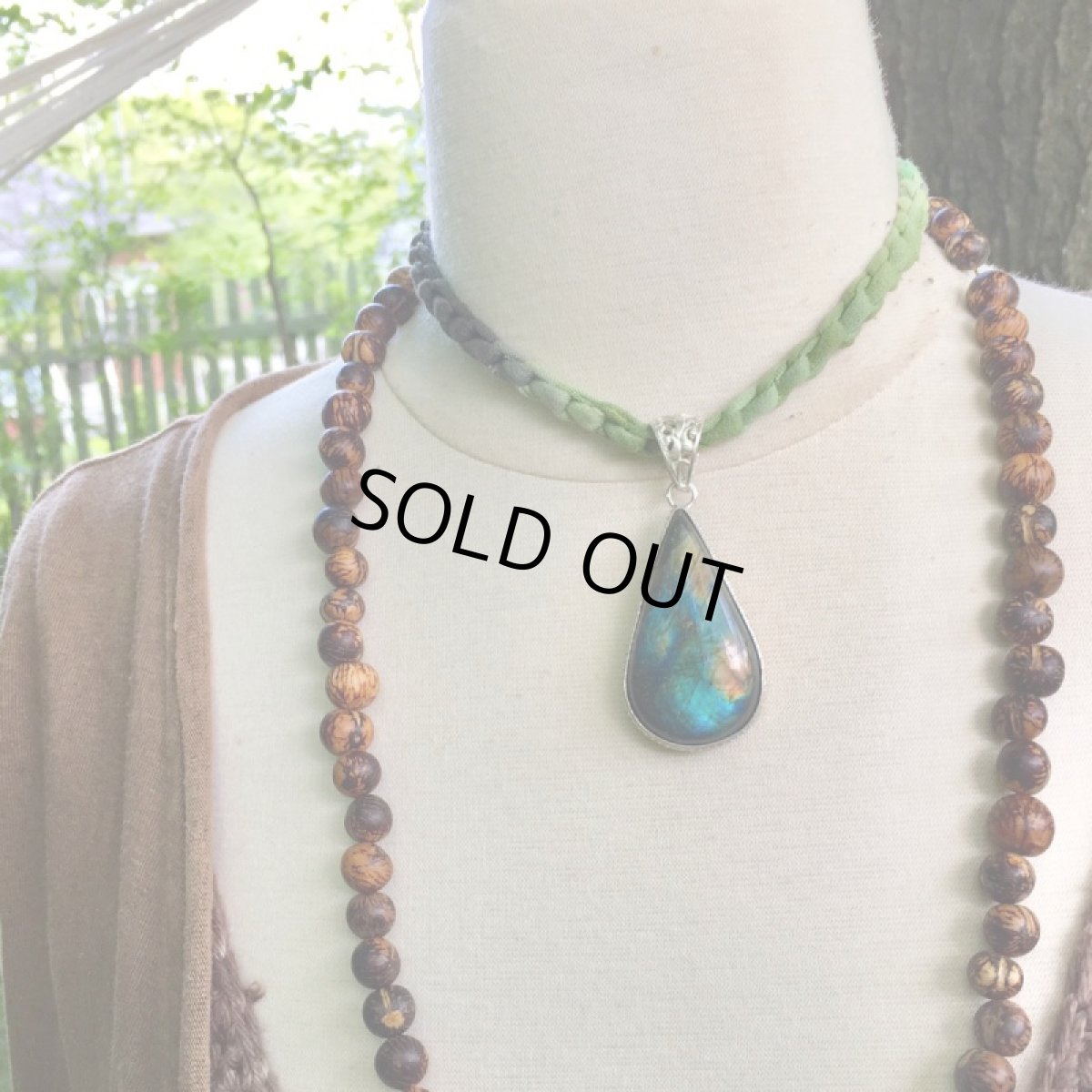 画像14: 1点物ラブラドライト ペンダント★神秘的ブルー・オレンジ・ゴールドの閃光★大ぶりビッグサイズ (14)