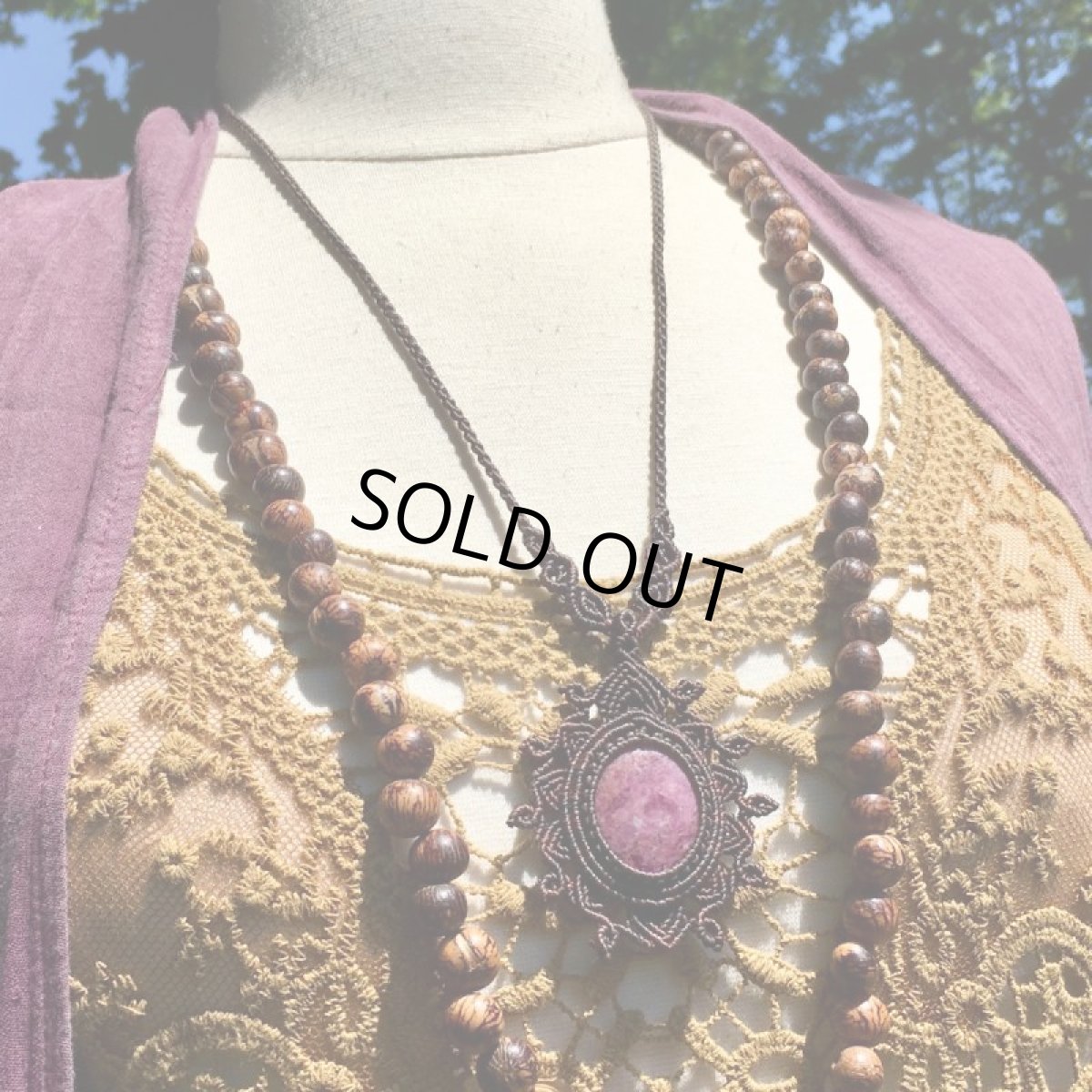 画像11: １点物　高品質　アフリカ産　天然ルビー＆ロードナイト ネックレス*ペンダント*曼荼羅デザイン*マクラメアクセサリー*天然石パワーストーン (11)