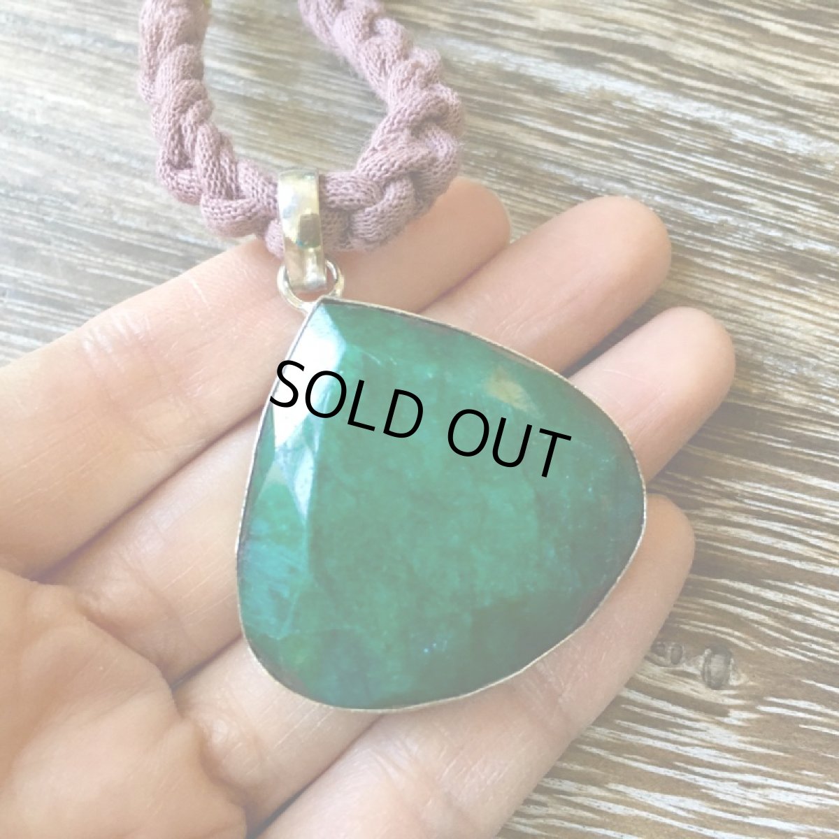 画像16: BIG大ぶり★コロンビア産 天然エメラルド ペンダントトップ*星形きらきらカット入り*シルバー (16)