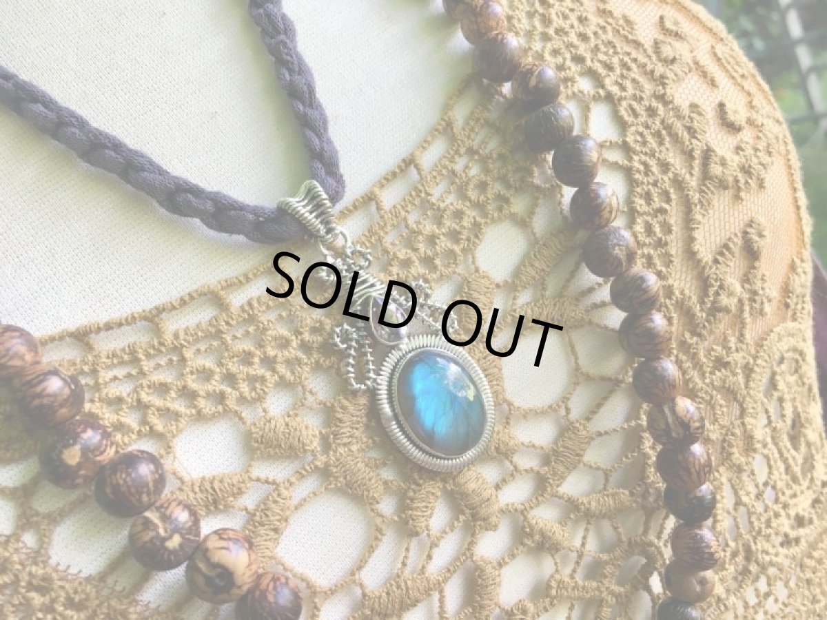 画像18: アウトレット♪ 1点物　高品質ディープブルー ラブラドライト&アメジスト　ペンダントトップ★シルバー925★スターリングシルバー　ワイヤーアート (18)