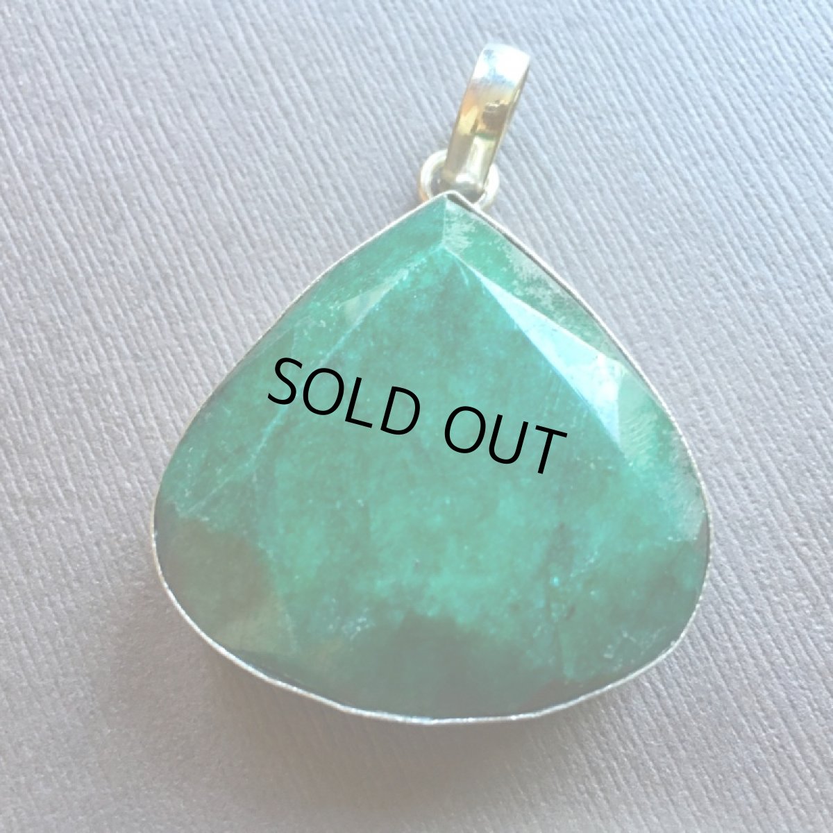 画像8: BIG大ぶり★コロンビア産 天然エメラルド ペンダントトップ*星形きらきらカット入り*シルバー (8)