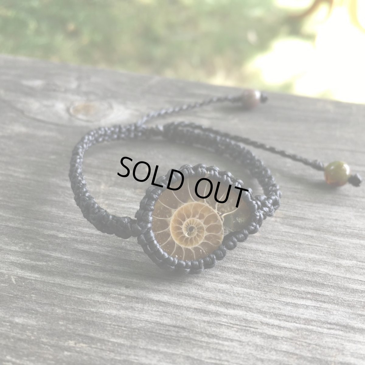 画像11: 1点物アンモナイト化石（マダガスカル産）　ブレスレット　シンプル＊マクラメ＊ハンドメイド＊天然石パワーストーン (11)