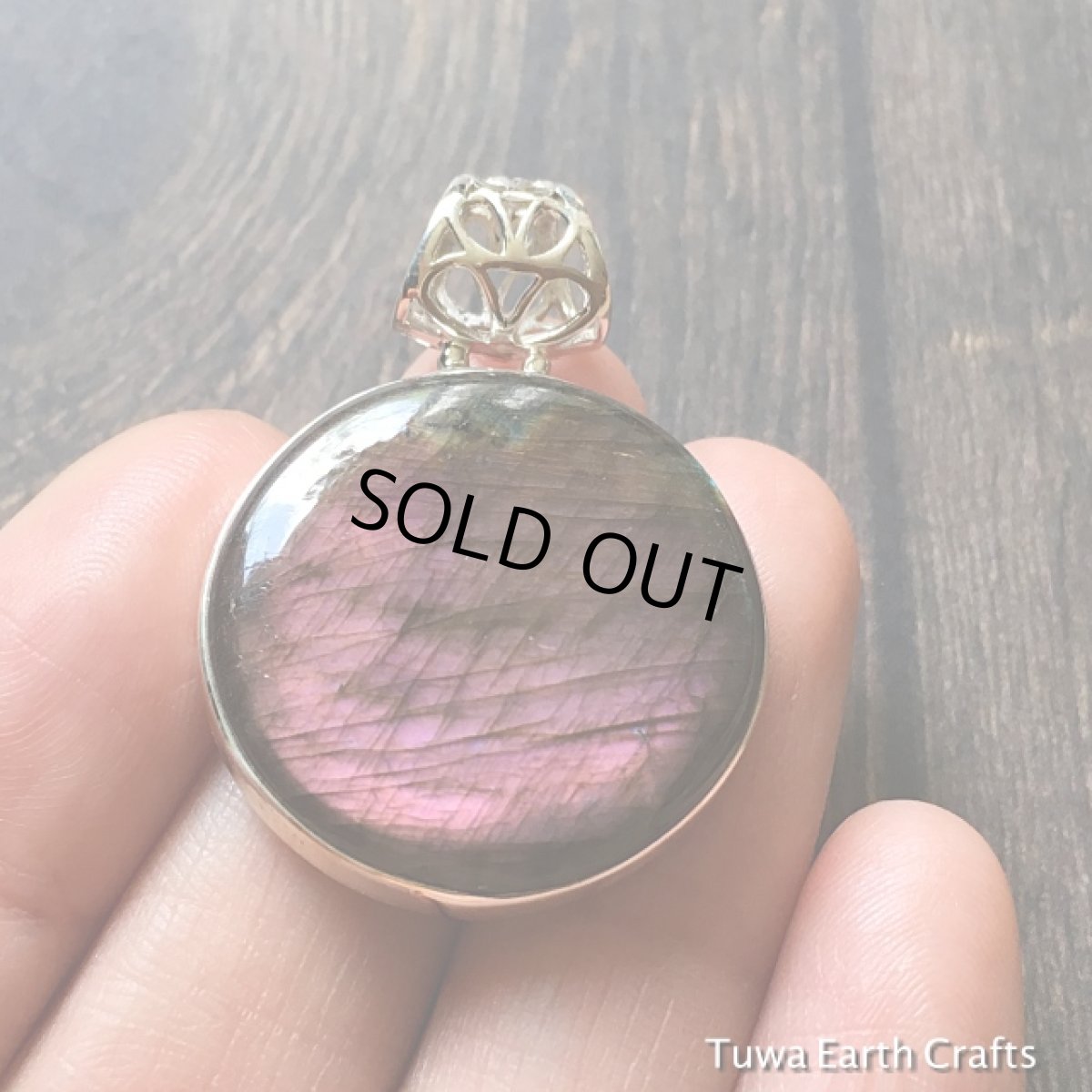 画像12: 【レア1点物】まんまる満月型ピンクラブラドライト　ペンダントトップ (12)