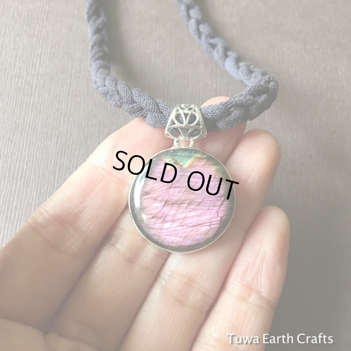 画像8: 【レア1点物】まんまる満月型ピンクラブラドライト　ペンダントトップ (8)